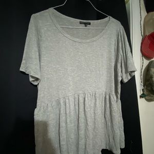 Cute baby-doll style grey top.